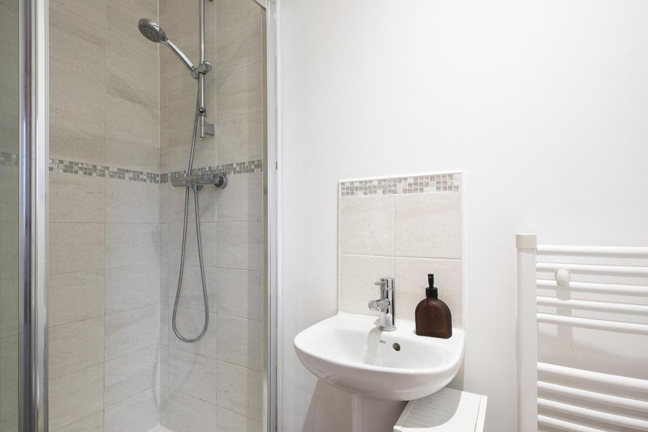Inaras Place Aylesbury  Zewnętrze zdjęcie