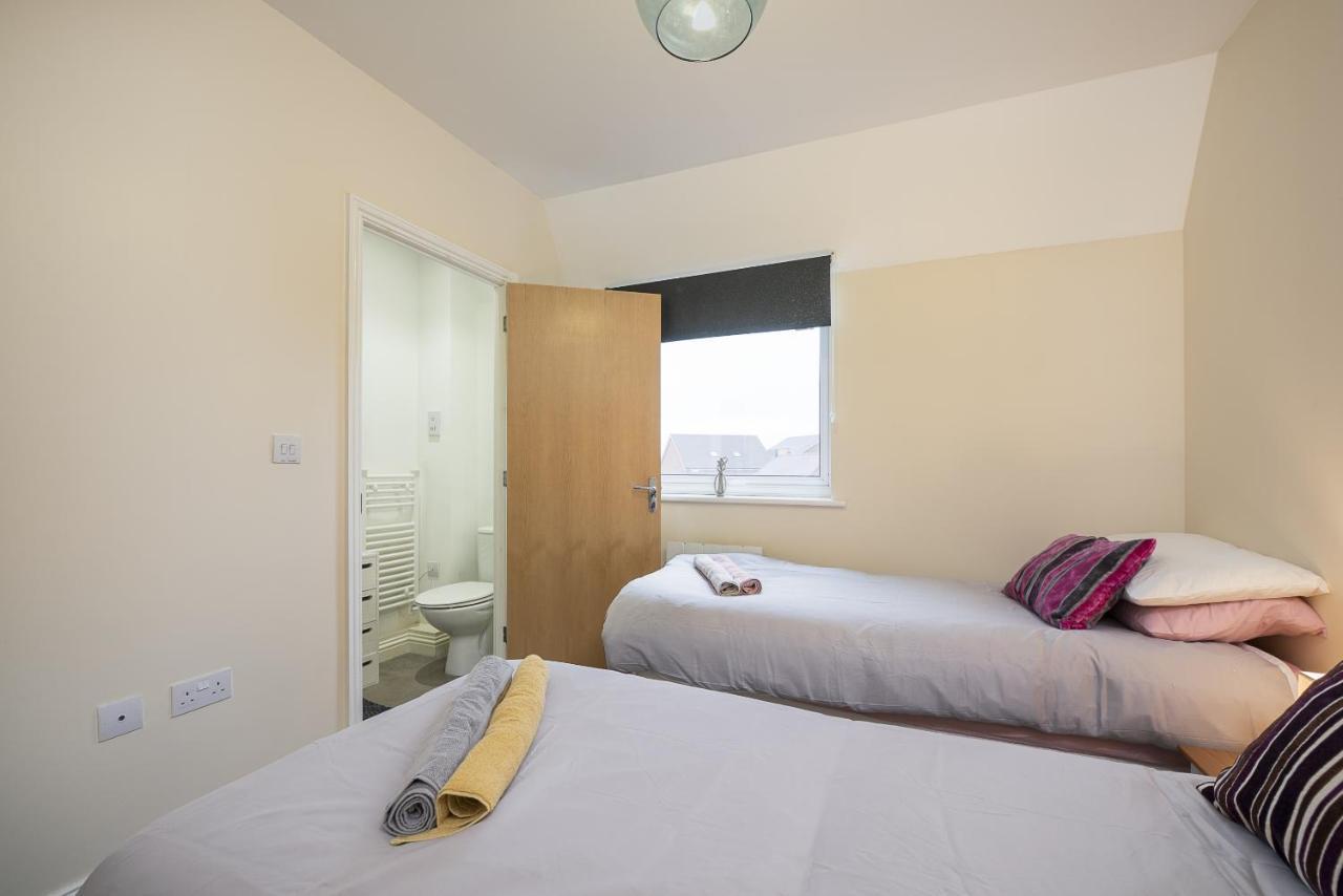 Inaras Place Aylesbury  Zewnętrze zdjęcie